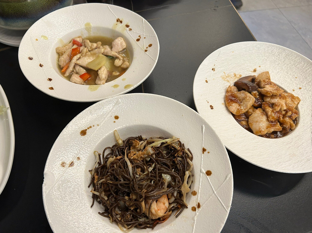 Mito Sushi & Buffet Gourmet