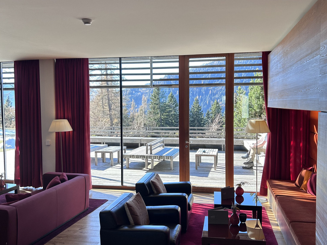 维吉露斯山度假酒店主图