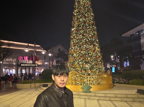 徐家汇商业圈-上海市必去景点