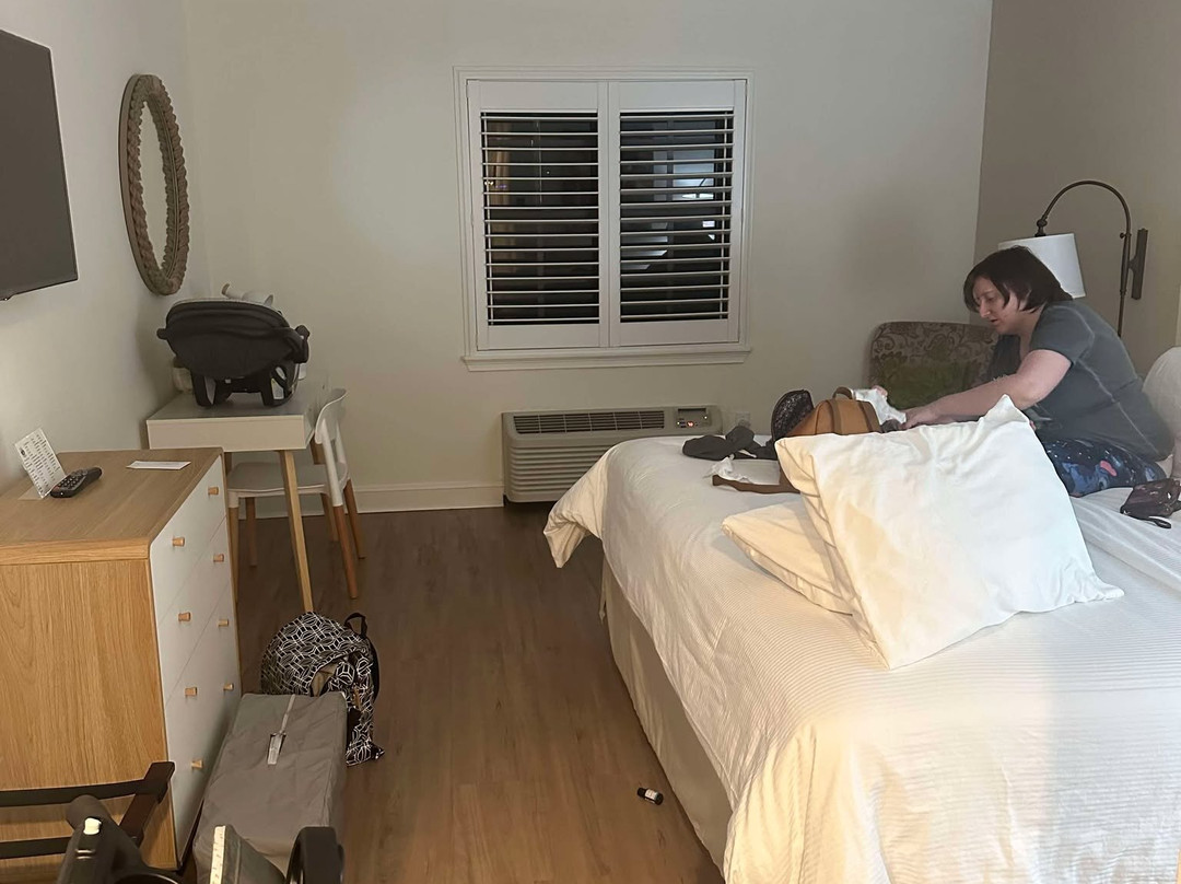 Inn On The Lakes主图