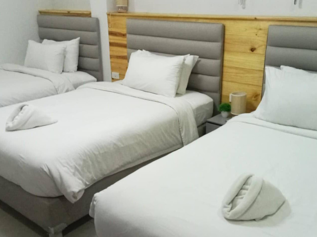 Marand Beach Resort主图