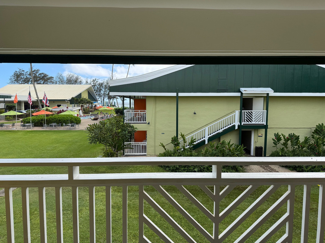 考爱岛海岸水上酒店主图