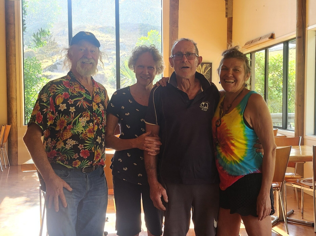 Nikau Cave-Waikaretu必去景点