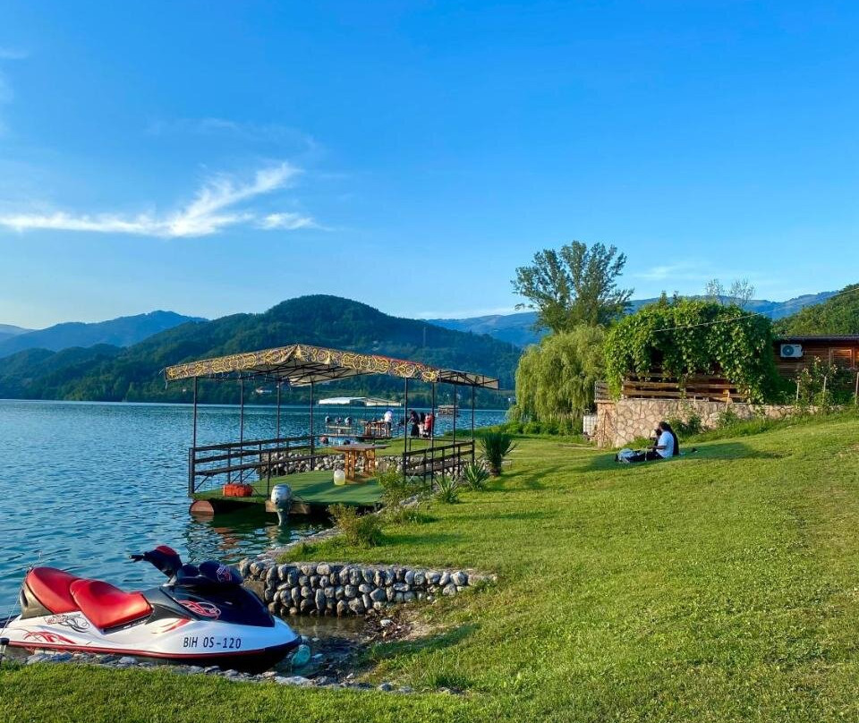 Rustic Heaven Ostrožac Cottage Houses