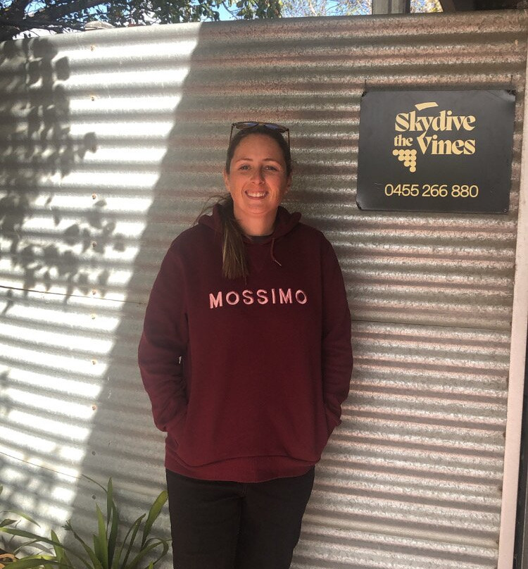 Skydive the Southern Vines-麦克拉伦谷必去景点