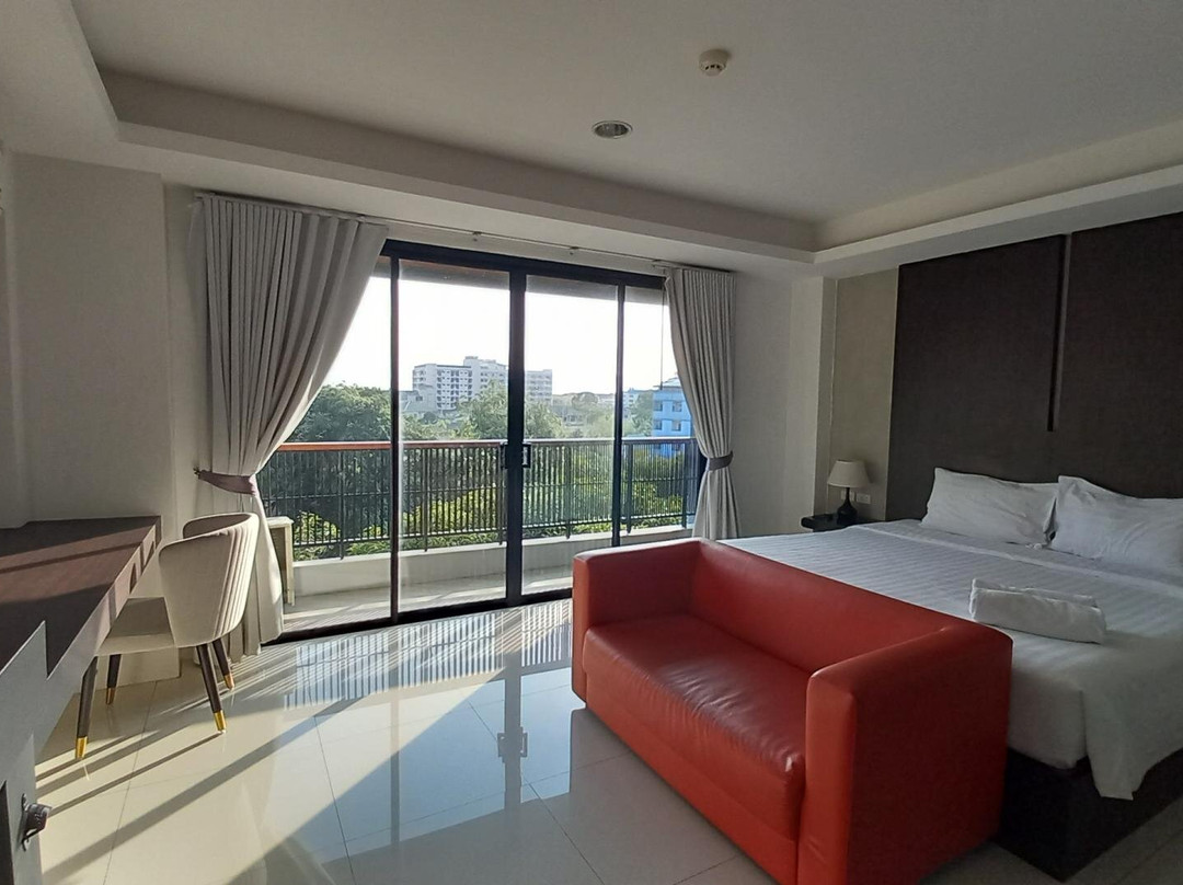 The Proud Exclusive Hotel主图