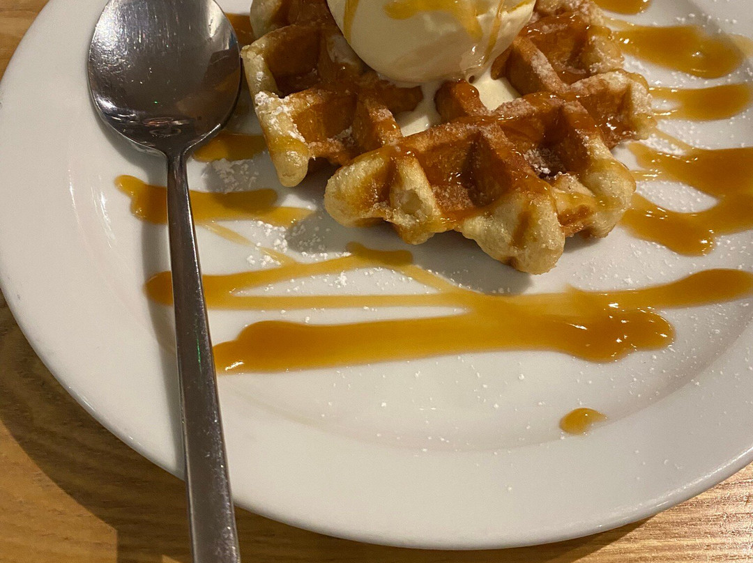 The County Hotel主图