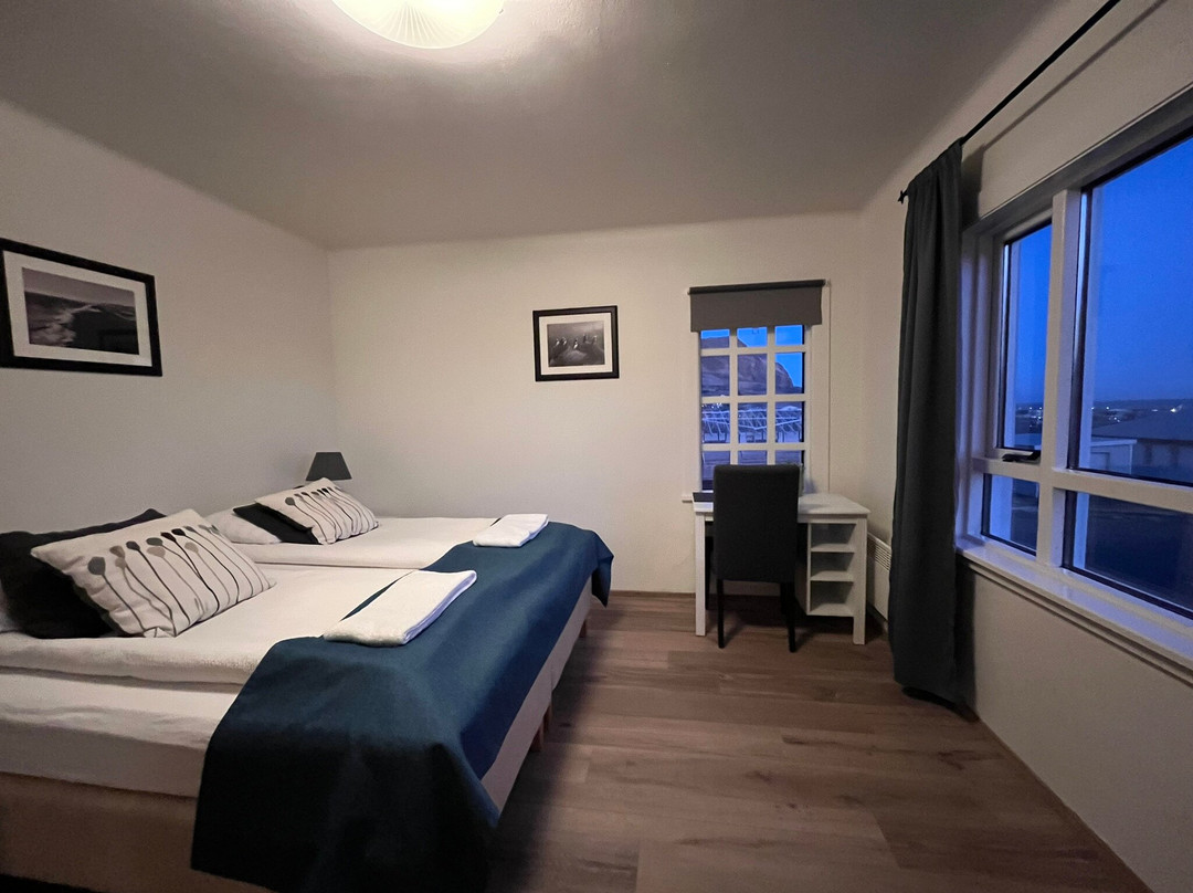 卡瑞纳旅馆主图