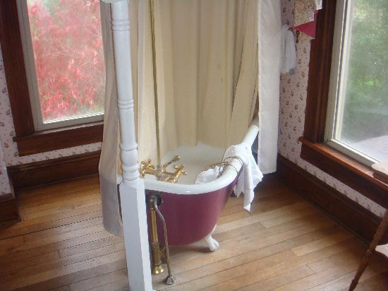 Hasseman House B&B主图