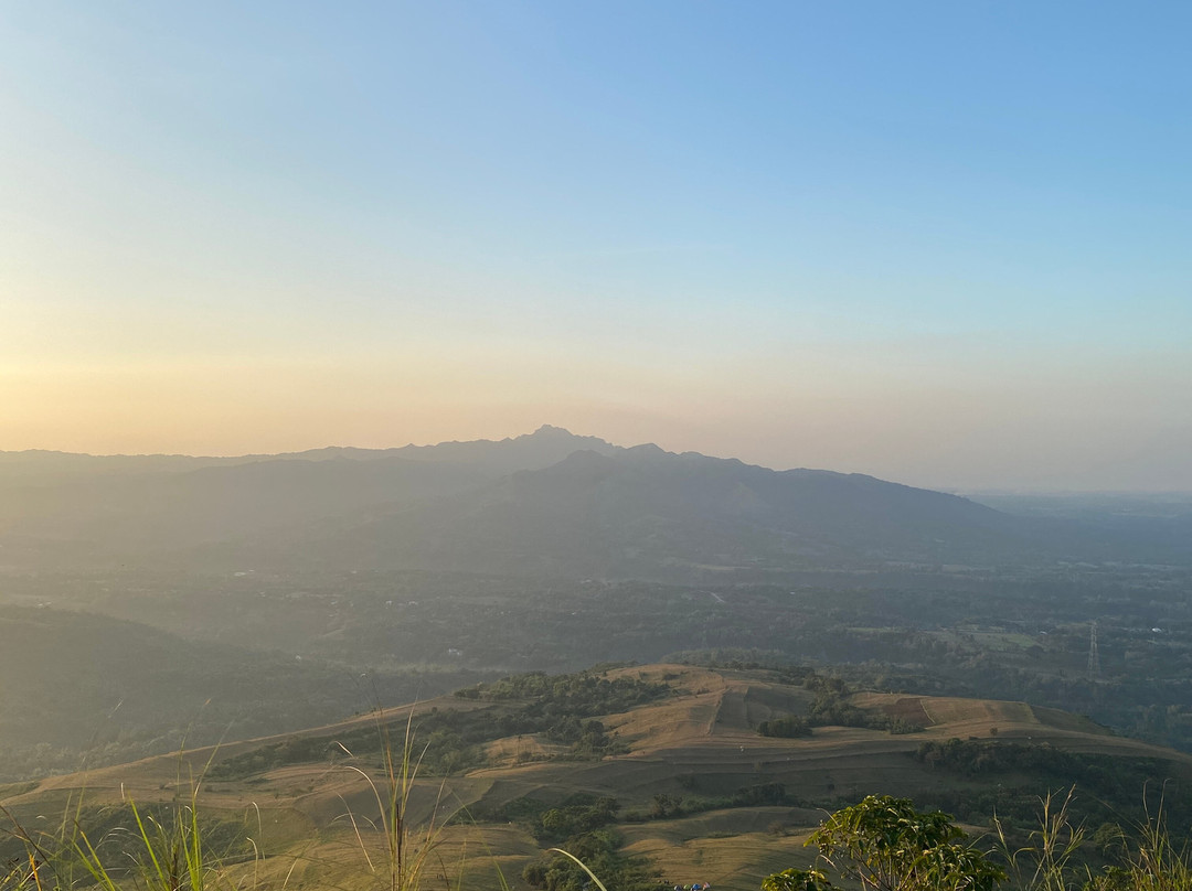 Mt. Talamitam景点图片
