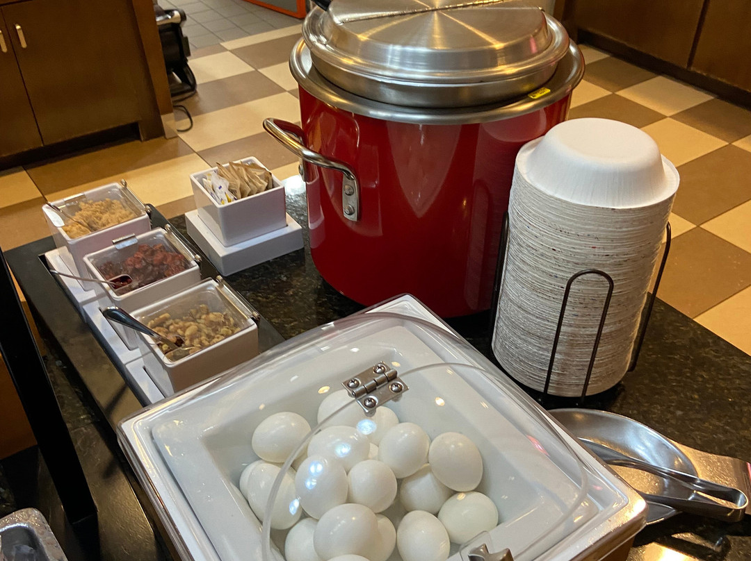 Hampton Inn Springfield Southeast主图