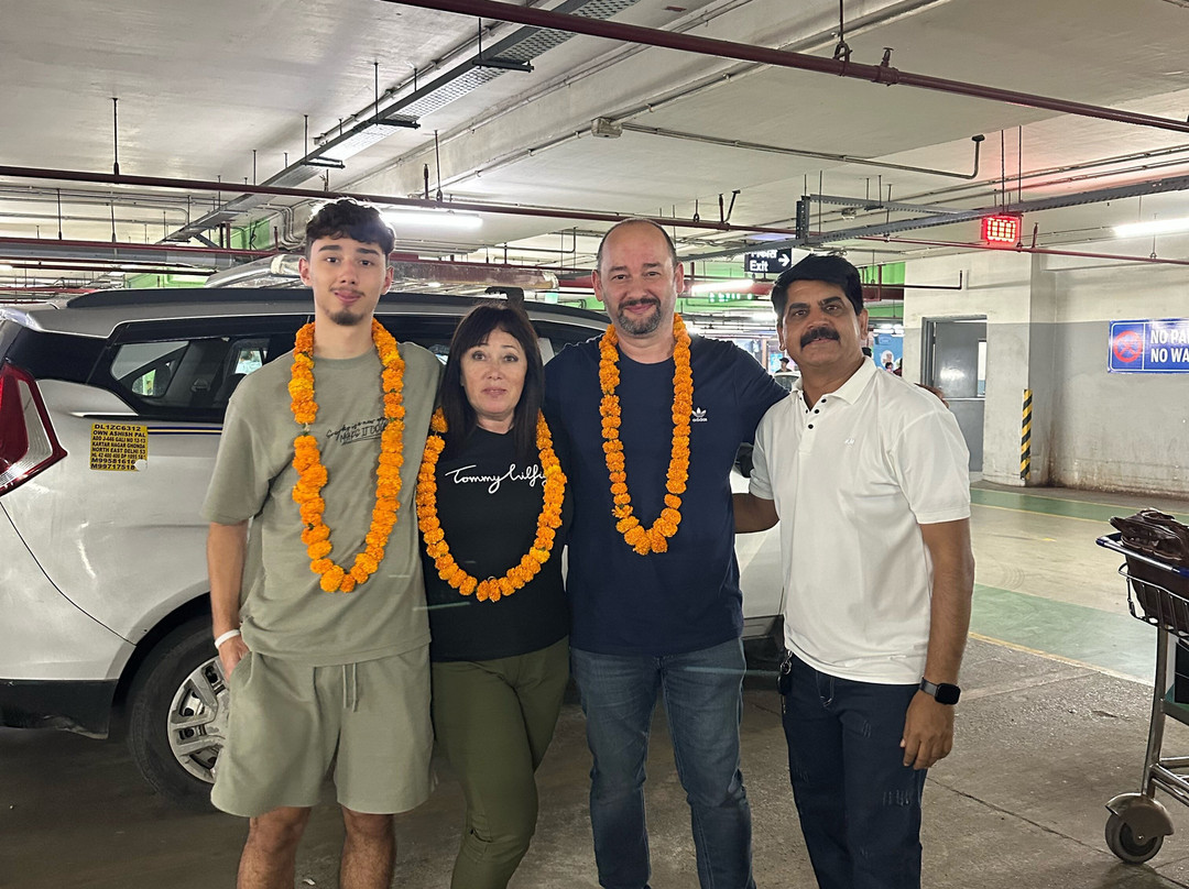 Holy India Travels Pvt Ltd-加兹阿巴德必去景点