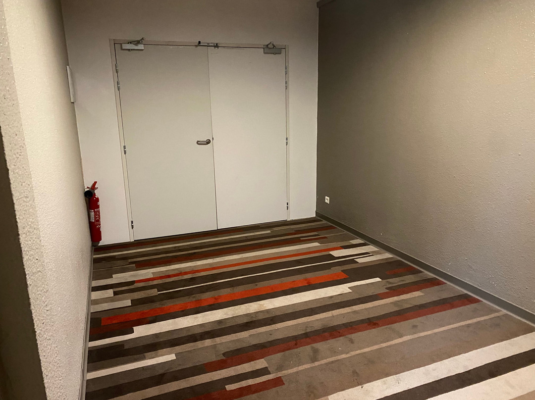 Saint-Desirat酒店住宿-宜必思圣朗贝尔达勒邦酒店