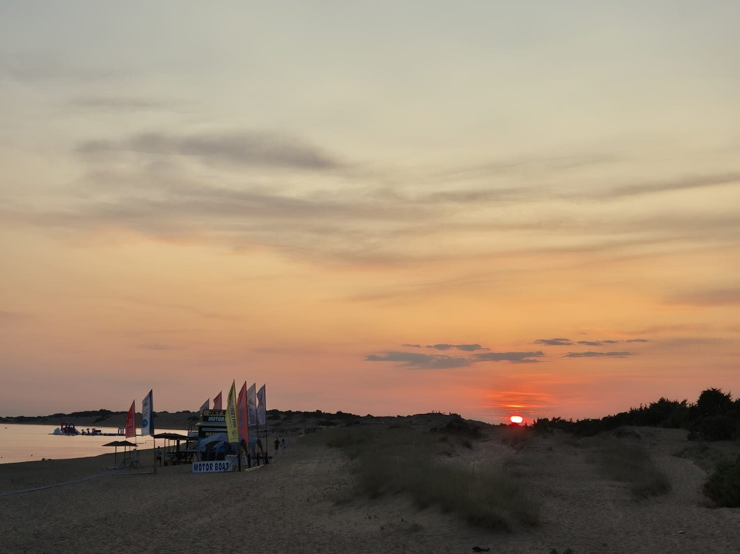 Issos Beach-Agios Georgios必去景点