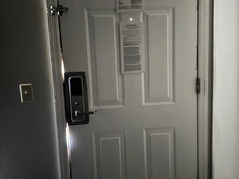 卡温顿品质套房酒店主图