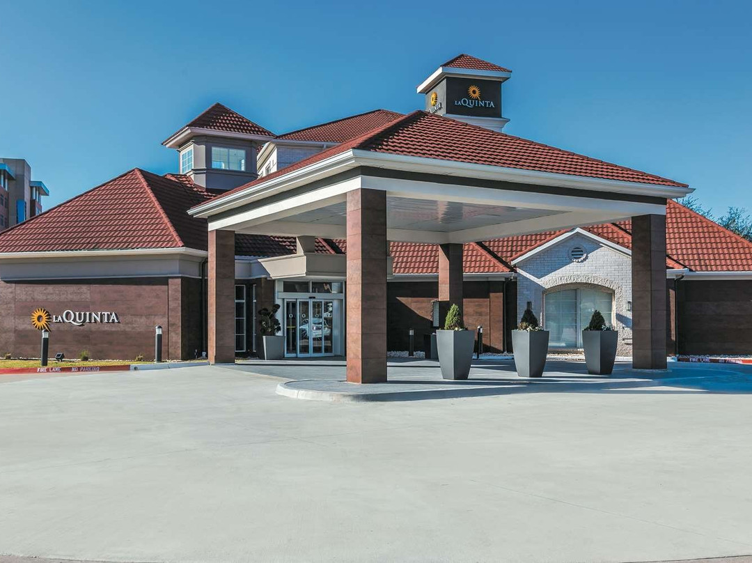 La Quinta Inn & Suites by Wyndham Dallas Plano West