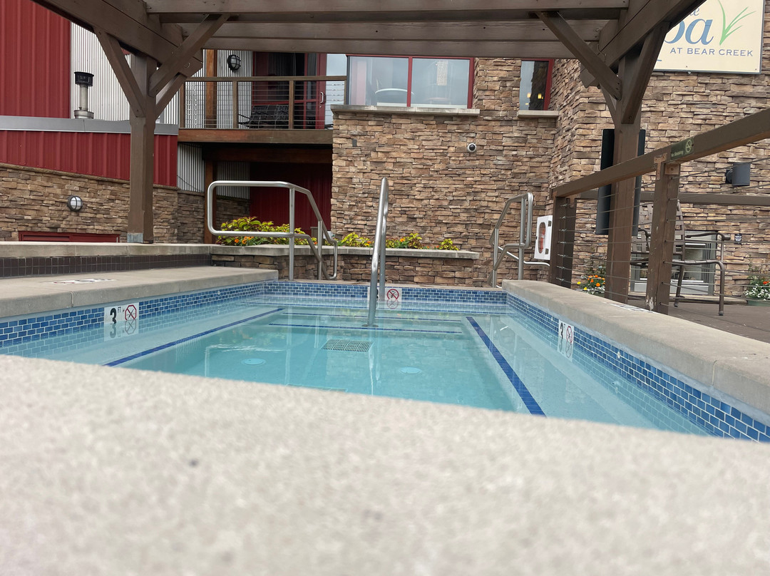 Bear Creek Mountain Resort主图