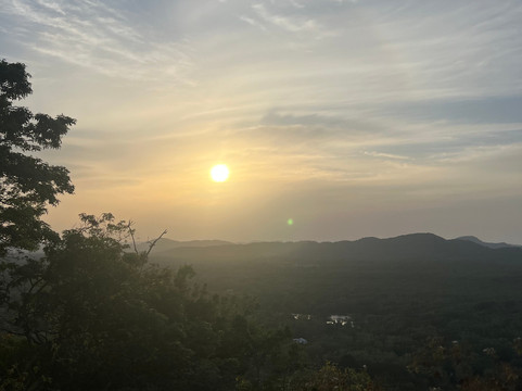 Priyan Tours-科伦坡必去景点