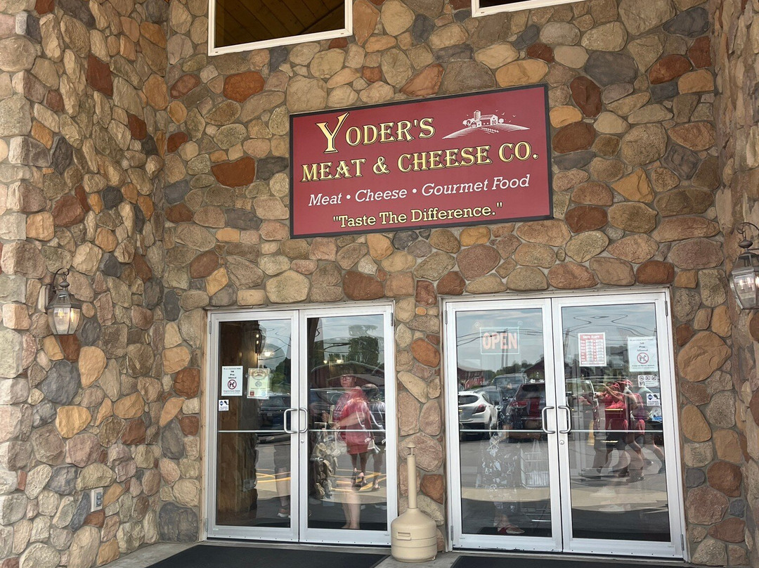 Yoder’s Red Barn Shoppes-Shipshewana必去景点