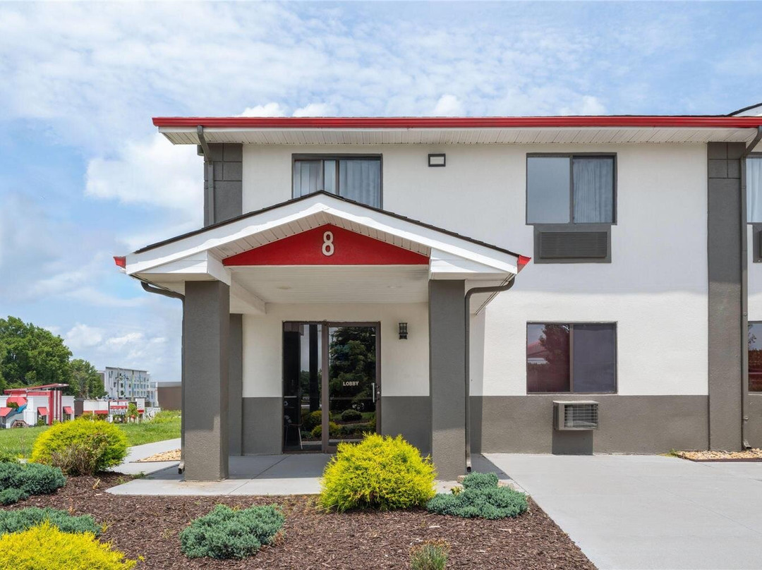 Super 8 by Wyndham Farmville