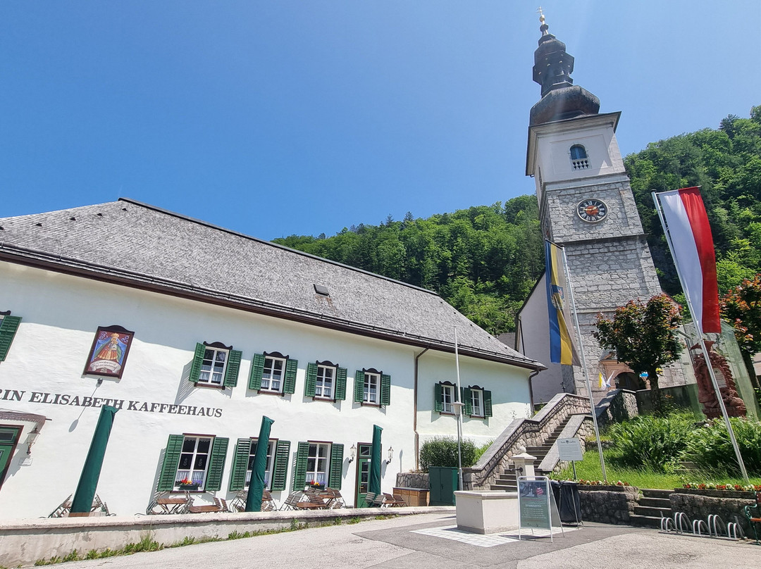 Parish Church Lauffen-巴德伊舍必去景点
