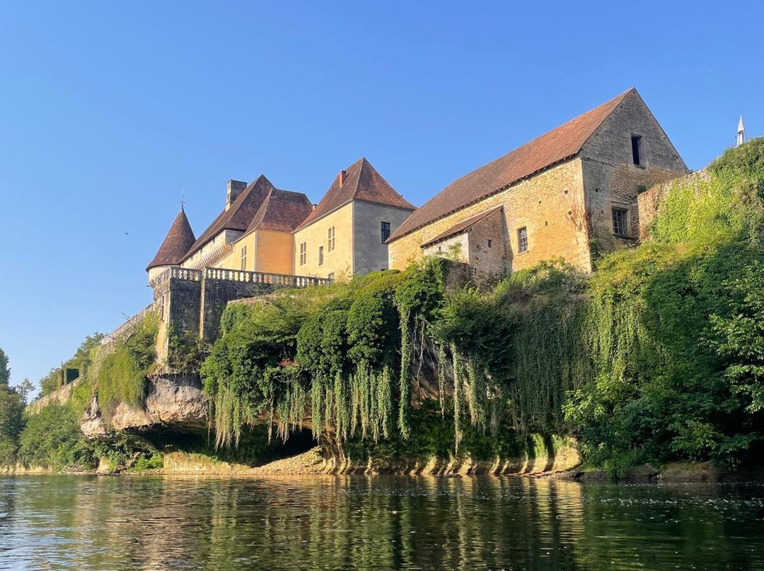 Canoë Family-Saint-Leon-sur-Vezere必去景点