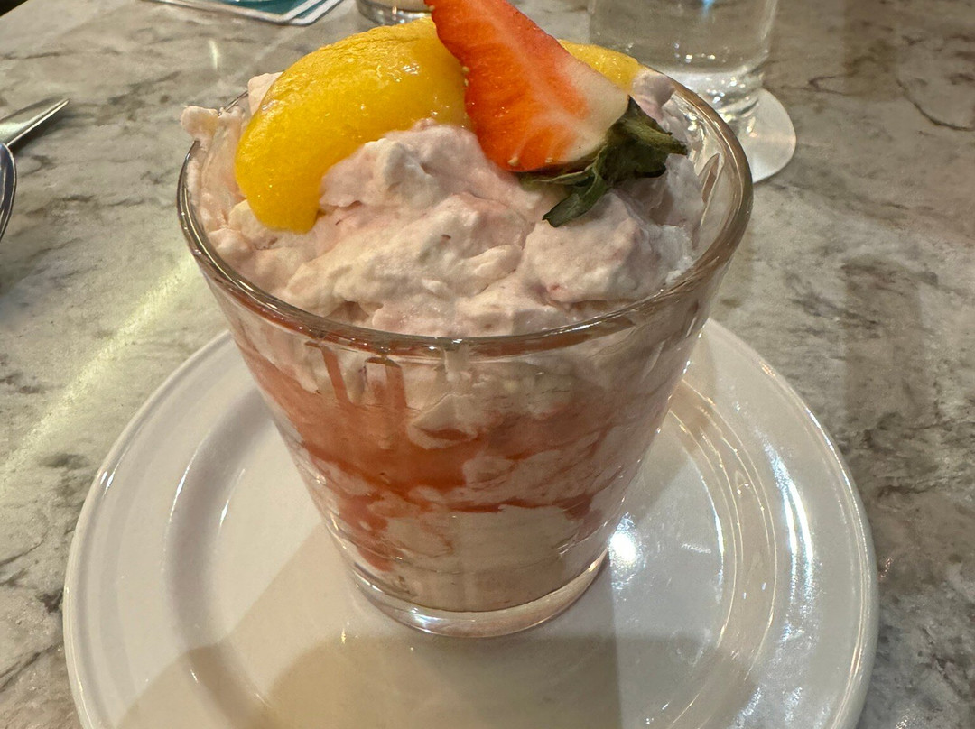 华美达维京酒店主图