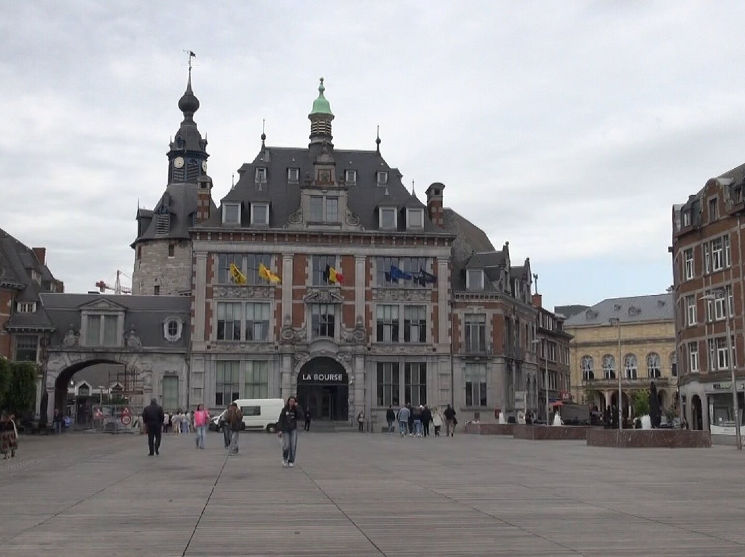 Place d'Armes-那慕尔必去景点