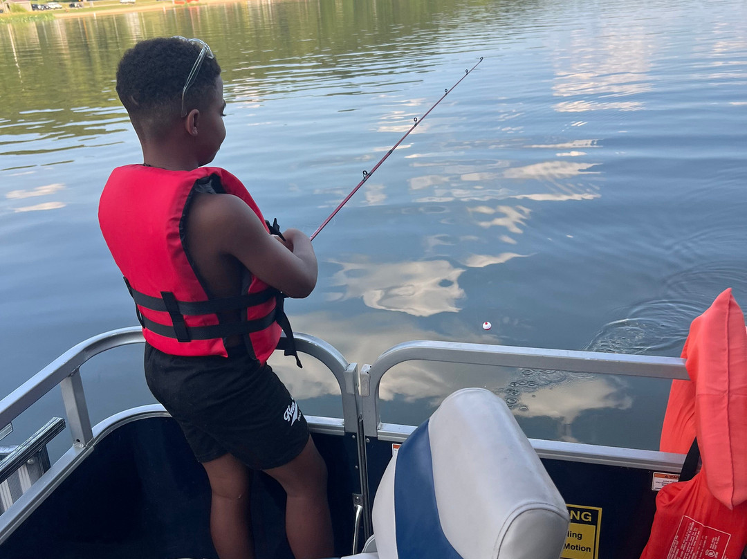 Lake Logan Marina-洛根必去景点