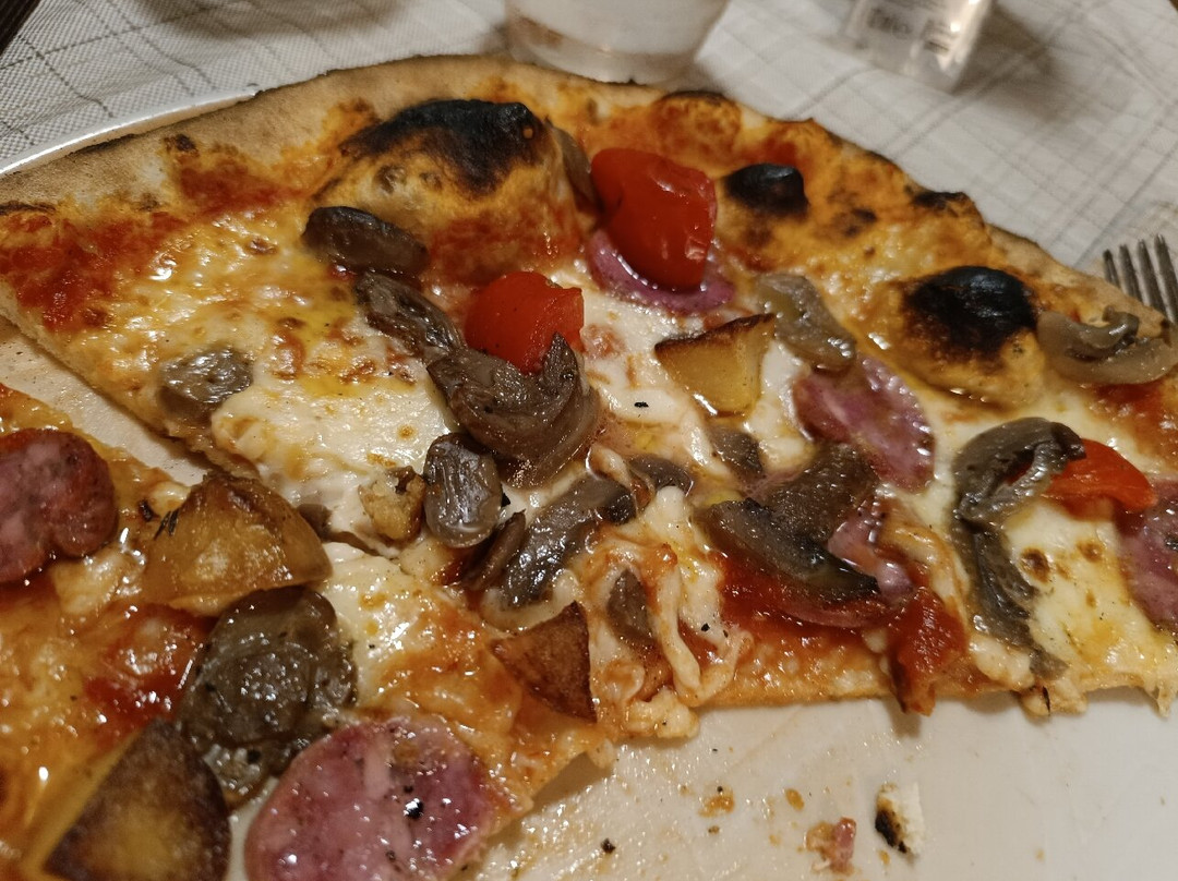 Bar pizzeria il Veliero-Ozieri必去景点