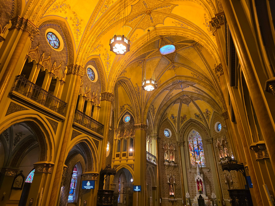 Catedral Basílica Nossa Senhora da Luz dos Pinhais-库里提巴必去景点