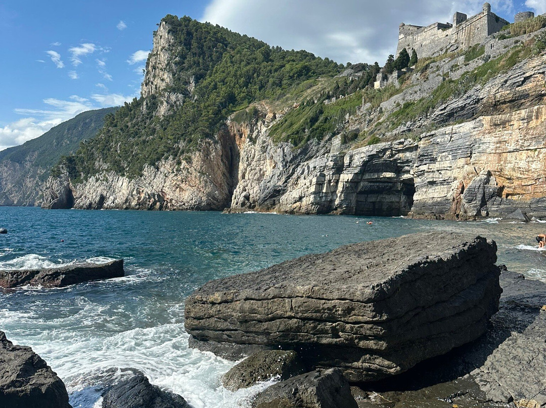 Grotta di Byron-韦内雷港必去景点