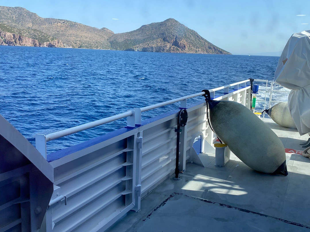 Magic Sea Ferries-比雷埃夫斯必去景点