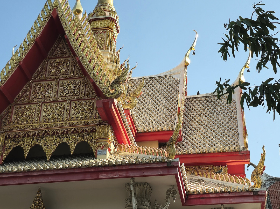 Wat Ratcha Burada Temple-彭世洛必去景点