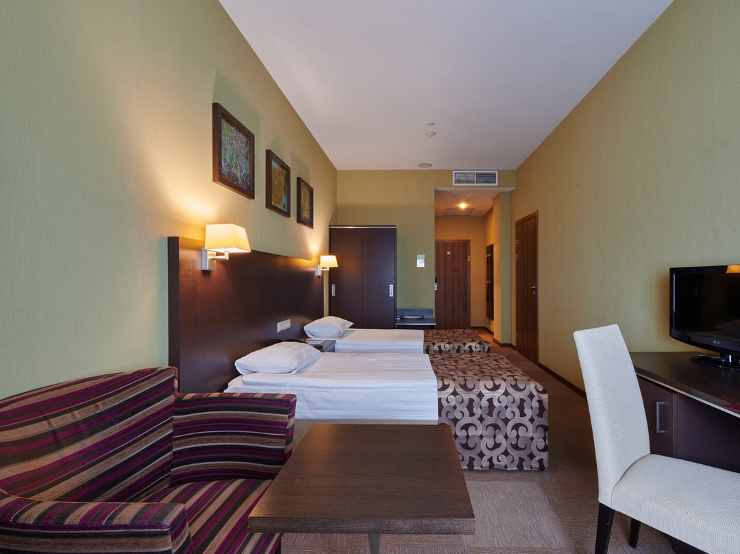 Grinn Hotel主图