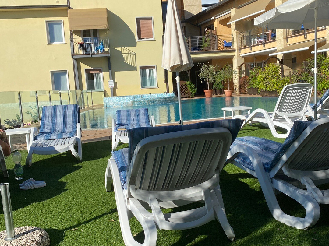 Hotel Rosmari主图