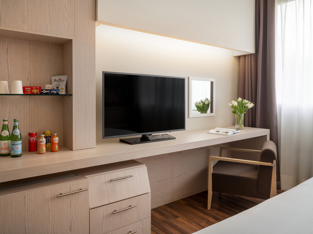 博洛尼亚圣拉扎罗乌娜威酒店主图