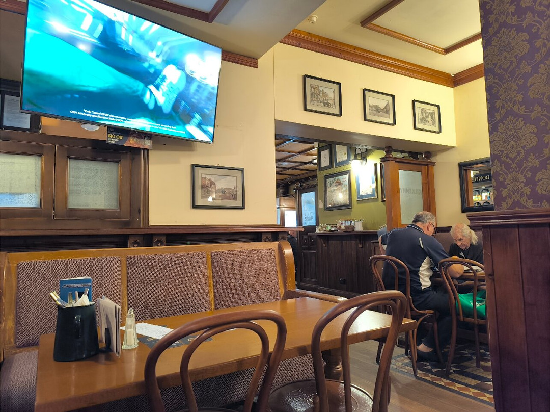 Durty Nelly's Irish Pub