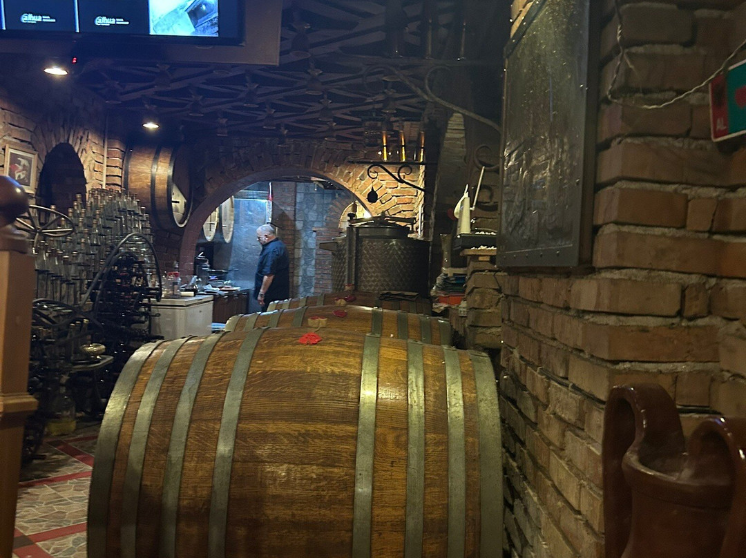 Kantina Binjaket Winery Binjaket-地拉那必去景点