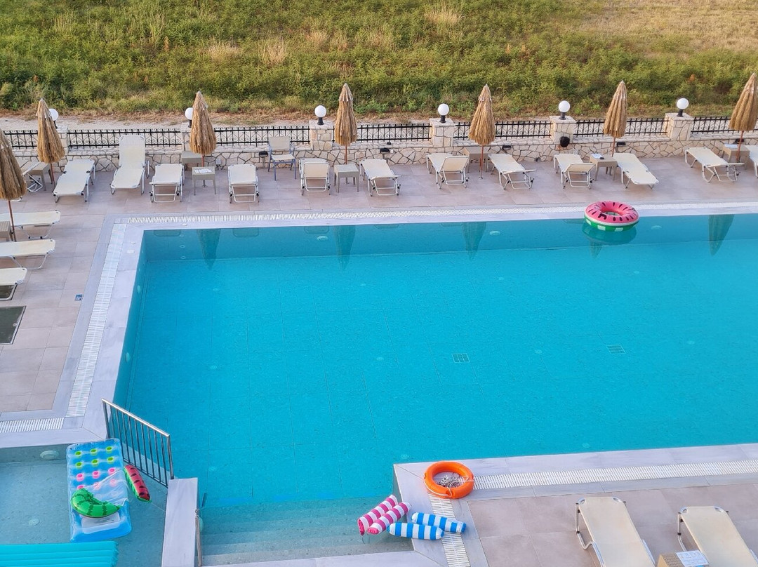 Athina Apartments主图