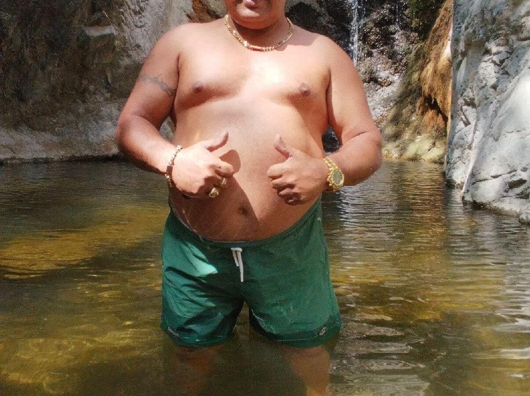 Millomeris Waterfall-帕拉翠斯必去景点