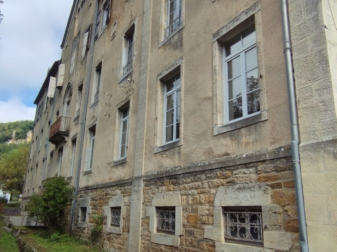 Abbaye Notre Dame de Vaux-sur-Poligny-Poligny必去景点