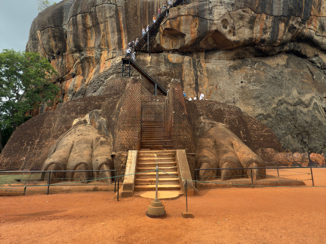 Lion Rock-锡吉里亚必去景点