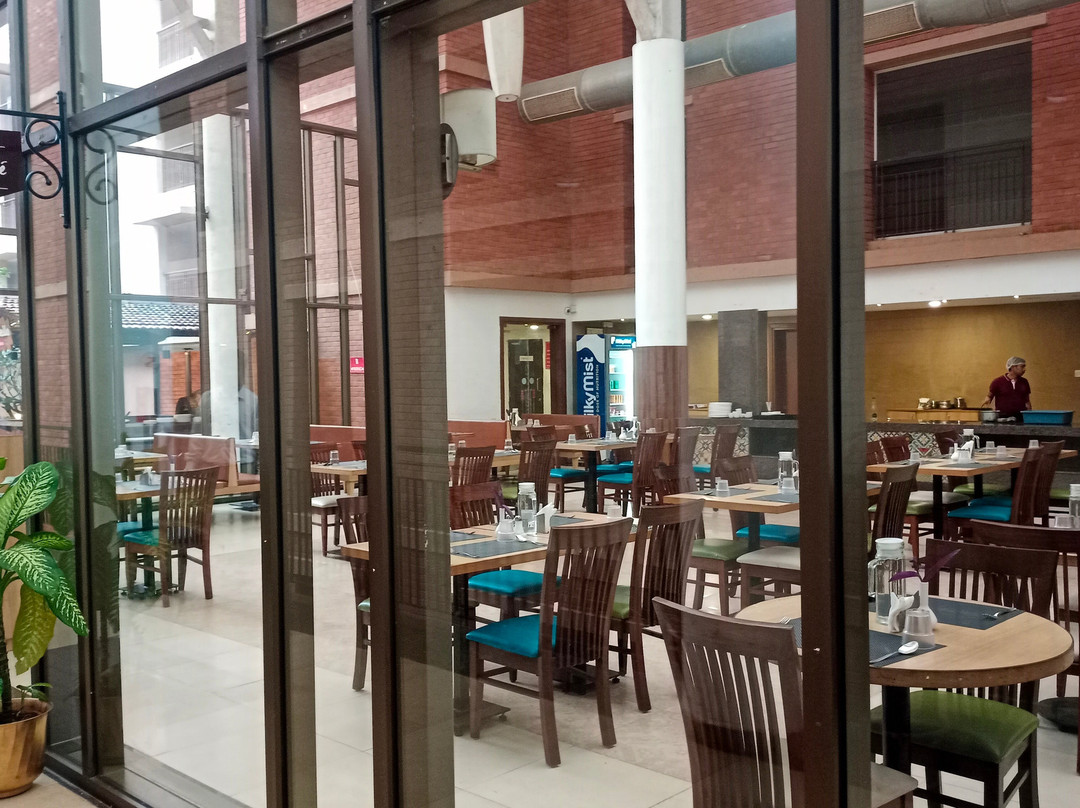 Sandipani Hometel主图