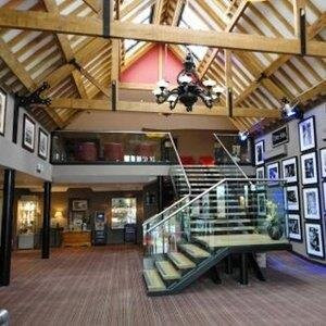 Rake酒店住宿-Old Thorns Hotel & Resort