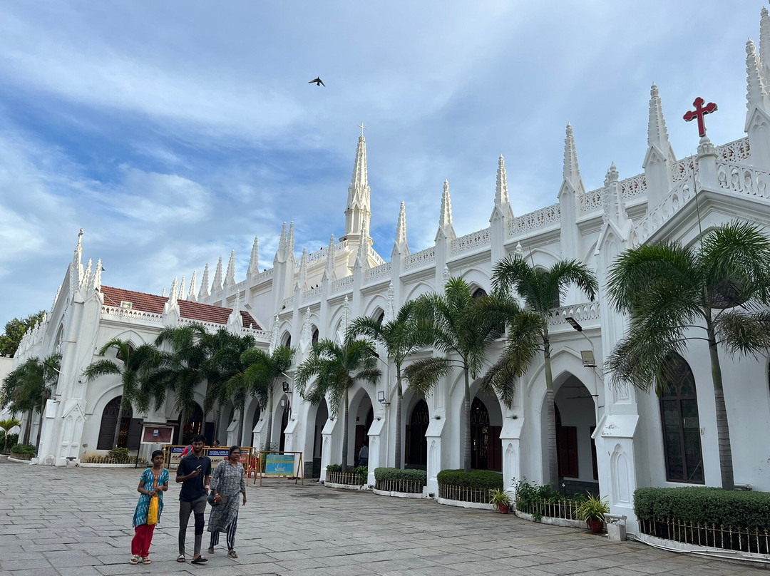 San Thome Church-金奈（马德拉斯）必去景点