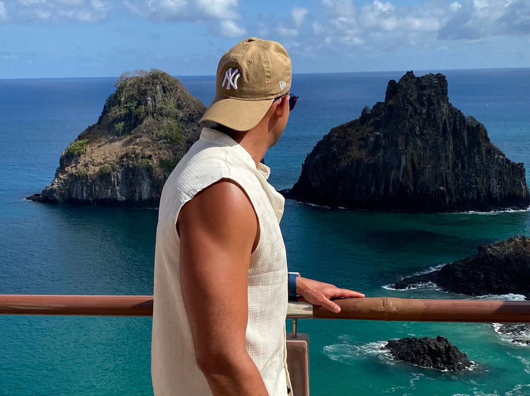 Primeirissima Turismo-费尔南多-迪诺罗尼亚群岛必去景点