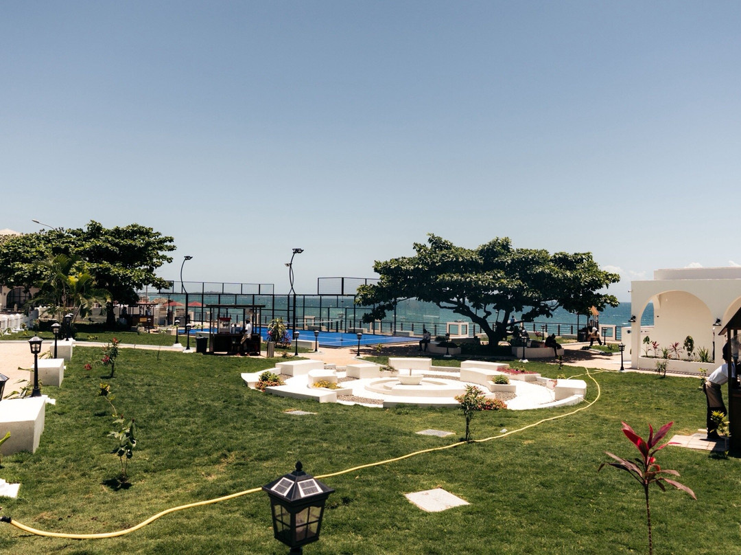 Africa House Garden-石头城必去景点