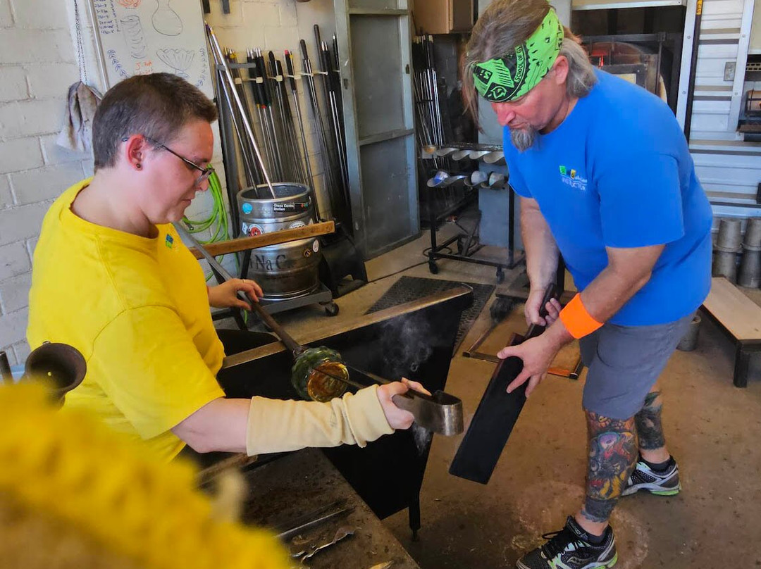 SiNaCa Studios School of Glass and Gallery-沃思堡必去景点