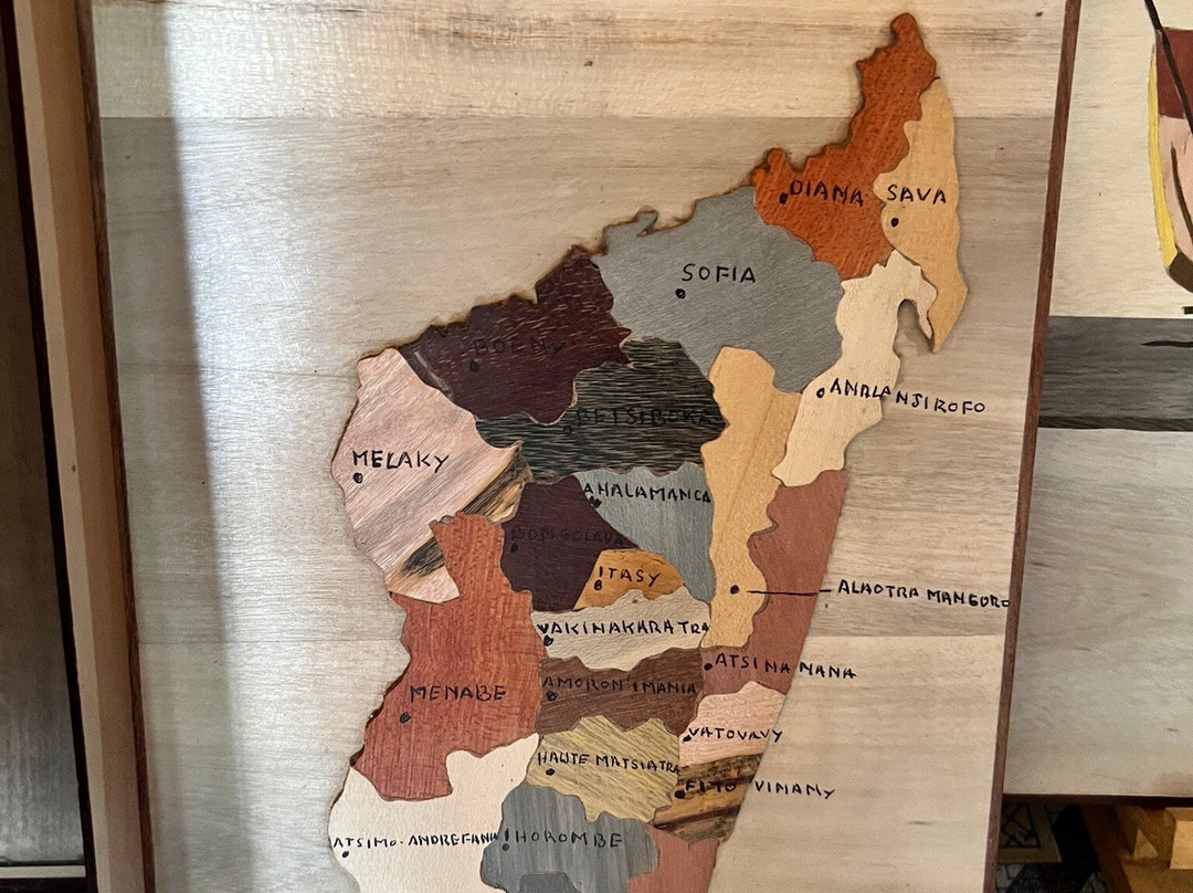 Faniry Madagascar Tours-安塔那那利佛必去景点